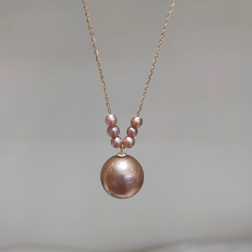 Elegant Freshwater Lavender Pearl Necklace